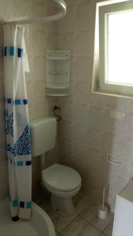 Apartments Ante Vir Ngoại thất bức ảnh