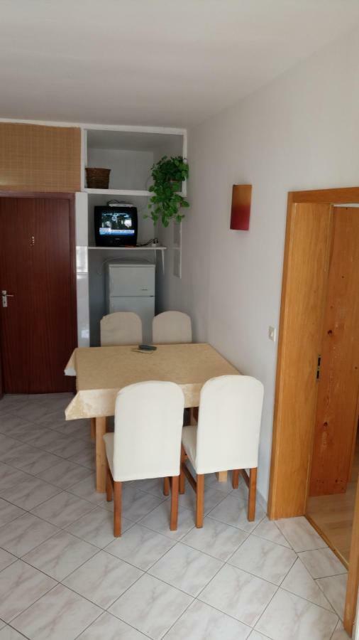 Apartments Ante Vir Ngoại thất bức ảnh
