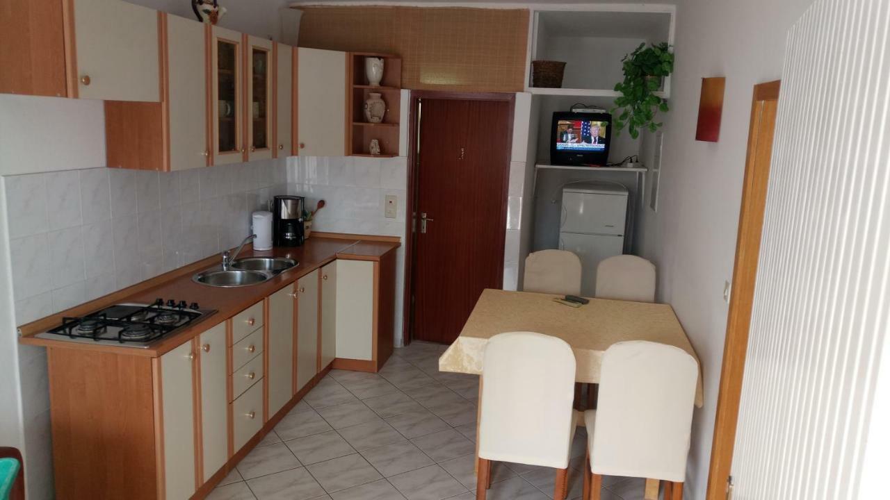 Apartments Ante Vir Ngoại thất bức ảnh